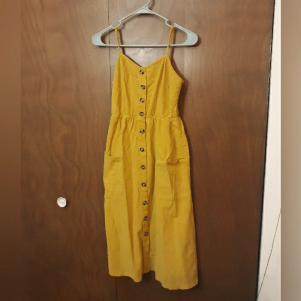Cute Yellow Dress With Pockets